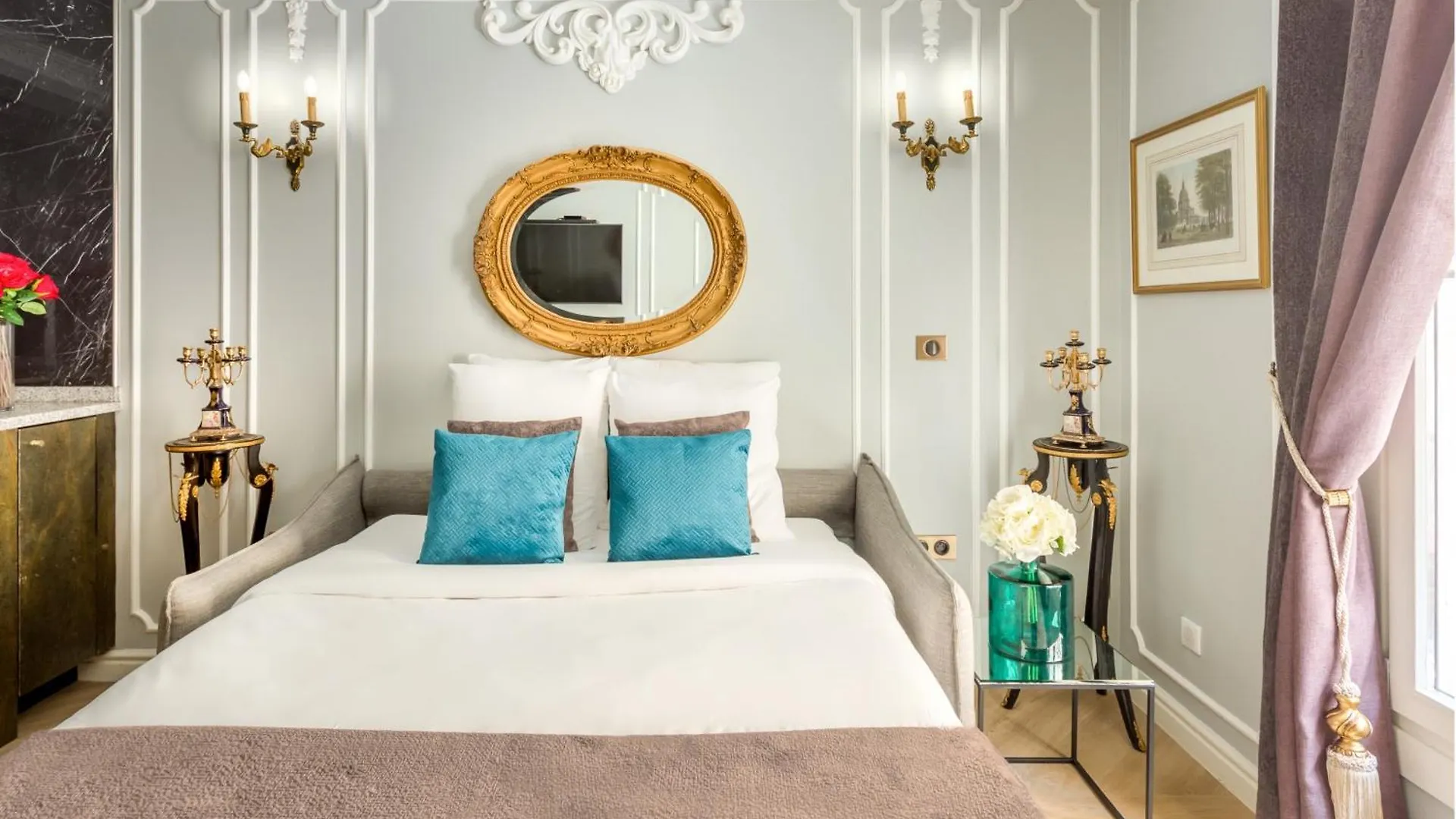 Apartment Merveil - Luxury Suite -Champs Elysees-Ponthieu II Paris France